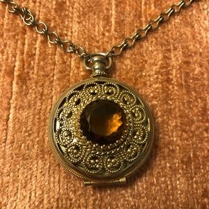 Vintage Avon Locket w/ Amber Jewel
